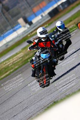 media/Jan-21-2023-Fastrack Riders (Sat) [[fcf3f88a30]]/Level 1-RDS/Session 3 Turn 6-Mountian Shot/